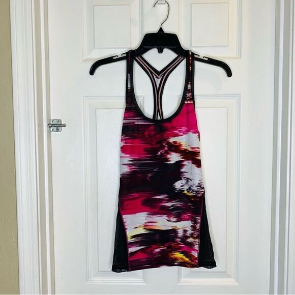 Lululemon Racerback Tank Mesh Back Black and Pink - Picture 4 of 10